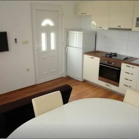 Apartman Marusin Murter